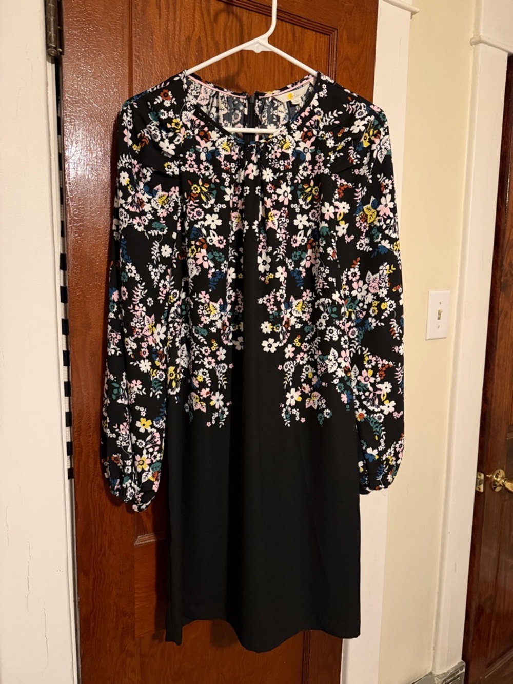 Boden Black Floral Long-Sleeve Shift Dress with Multicolor Blooms